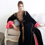 Ibtissam Laaroussi Instagram - كيف جاتكم اطلالتي على غلاف مجلة @lamia_lahbabi @nissaa_officiel ❤️🌹 شكرا لصديقي الغزال على انتقاء الاطلالات. @anas.