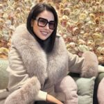Ibtissam Laaroussi Instagram - Il y’a toujours une raison de sourire ♥️ Puerto Banus
