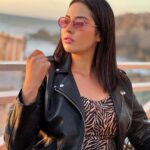 Ibtissam Laaroussi Instagram - Plus tu t en fou plus t es heureux 🕶 @sante.vision