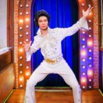 Igor Guimarães Instagram - Elvis Bariloche 2.0 16 válvulas #thenoite #thenoitecomdanilogentili Farmacia Las Vegas
