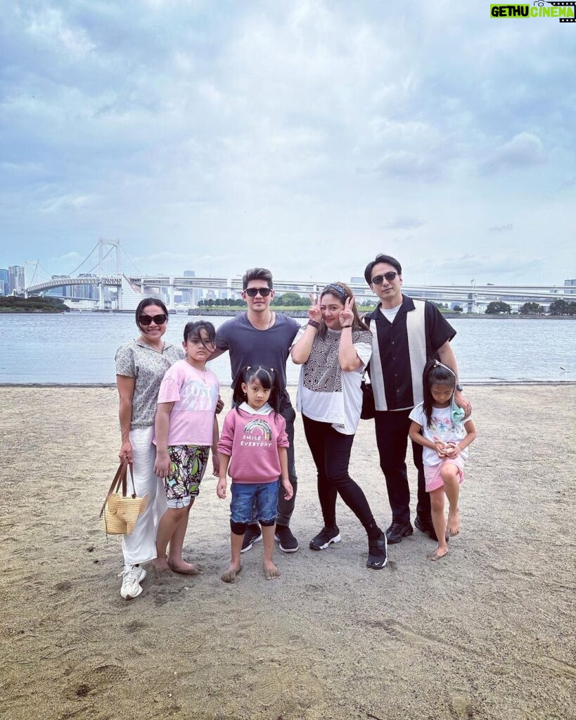 Iko Uwais Instagram - keseruan hari ini with @tokushige_iresh @issei_tokushige & anri ❤️ arigato🙏🏻 Gotemba-Japan