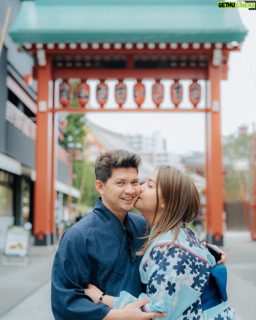 Iko Uwais Instagram - love u💋❤️ Asakusa, Senso Ji Temple, Tokyo