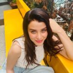 Ilayda Alişan Instagram - Sıralamayı yanlıs yaptigima eminim ayrica zaten hep yanlıs yapiyorum ama olsun💌