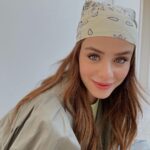 Ilayda Alişan Instagram - Sarışın bir #tb 💛