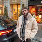 Illan Castronovo Instagram - Joyeux Noël à tout le monde ,je vous aime de tout mon cœur merci d’être là pour moi chaque jour j’essaye de l’être aussi pour vous au maximum. Merci à @alpharent74 pour le kiff une semaine en rs5 Ça fait plaisir 🤴🏻
