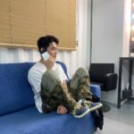 Im Jae-beom Instagram – 가보자고..🌊🌊

#maisonmargiela #samsungzflip
