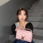 Im Na-yeon Instagram – 🪽🎀🪽

#LVGO14 #LouisVuitton
 #광고