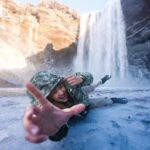 Ines Benazzouz Instagram - 🧊Un Arc « glacier » s’annonce 🧊 📸 @flashboy.mp4 🖥️ @lucaswelment #Island 🇮🇸