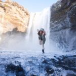 Ines Benazzouz Instagram - 🧊Un Arc « glacier » s’annonce 🧊 📸 @flashboy.mp4 🖥️ @lucaswelment #Island 🇮🇸