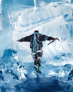 Ines Benazzouz Instagram - Inoxtag x Nike 🧊
« Road to Everest »
Merci à Nike de me faire confiance et de m’accompagner pour un des plus gros projets de ma vie. Écrivons une nouvelle histoire ensemble ❤️🏔️

Collaboration with @nikeparis 
📸 @alexipav 
🥼  @___rrxii 
set design: @sevendamas 
post prod: @azadehavije 
studio/prod: @studio258_paris 

Collaboration commerciale 🤝
Photos retouchées 📸