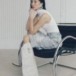 Irene Kim Instagram - Diamonds & denim💎 @voguekorea December with @fredjewelry 😘 photographed by @daehanx contributing fashion editor @modamijin stylist @soorink hair @han_jisun makeup Ryung Hye Park