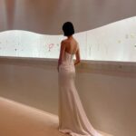 Irene Kim Instagram - A bit of classic Hollywood glam🤍 Jewels: @fredjewelry Dress: @nicolefeliciacouture