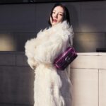 Irene Kim Instagram - A bit of sparkle for the holidays💘❄️ @coach #광고 #CoachNY #CoachHoliday #코치시퀸백