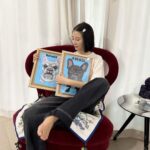 Irene Kim Instagram - The best gift ever. Thank you @benlenovitz for these adorable portraits of my Biggie & Bowie! I teared up when I saw these…you guys know how much Biggie & Bowie mean to me🥲 제가 힘들때, 슬플때, 행복할때 무한 사랑을 주는 비기와 보위 항상 고마워🥺 세상에 하나뿐인 사랑하는 반려동물을 추억할 수 있는 경험을 신세계백화점만의 단독 팝업에서 10월4일-22일까지 반려동물 초상화 전문 아티스트 벤 레노비츠을 만나볼수있음니다❤️❤️❤️ #광고 #신세계X벤레노비츠 #벤레노비츠 #반려동물초상화