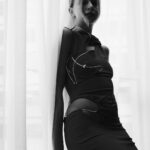 Isabella Scherer Instagram - Look especial pra última noite em Londres… Amanhã voltamos a programação normal…