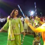 Isha Koppikar Instagram - I absolutely love the feel of Navratri. 💃🏻 @sailee_international_school @sinhagadcollegepune Credits - Black & white video - Outfit - @srishtimehtaofficial Jewelry - @curiocottagejewelry Video shot and edited by @shaurya_bajpai Green Outfit - Wearing a @mirpurimaheka Jewellery by @curiocottagejewelry Hair - @h2osalonsindia Video shot and edited by - @tpsmedia.in @abhishek.tps Managed by @vkcelebrities @dipalijoshi01