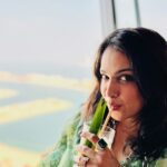 Isha Koppikar Instagram - Savoring the symphony of flavors at @sushisambadubai 🍱