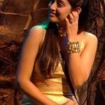 Isha Malviya Instagram - She is hurt but she will never let her relations down. ❤️ That’s #IshaMalviya #teamishamalviya Video edited by: @ashmaneditors Jewels: @fadindiaaa Styled by: @khwaish_mehta @isshhhbykhwaish @colorstv @officialjiocinema #biggboss17 #bb17 #colorstv #jiocinema #endemolshine #ishamalviya