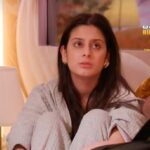 Isha Malviya Instagram - Isha ke papa ki advice, will take everyone by surprise! 🫣 Dekhiye #BiggBoss17, Mon-Fri 10PM & Sat-Sun 9:30PM sirf #Colors aur @officialjiocinema par. #BB17 #BiggBoss @beingsalmankhan @isha__malviya