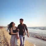 Isha Malviya Instagram - वक़्त के बदलने से दिल कहाँ बदलते हैं आप से मोहब्बत थी आप से मोहब्बत है . . . #elvishyadav #elvisharmy #ishamalviya #reels #vepaagla
