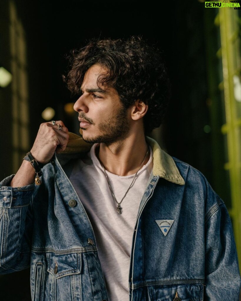 Ishaan Khattar Instagram - Portraits with @sarakhanov