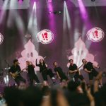 Isyana Sarasvati Instagram - Panggung perdana di tahun 2024, tahun perayaan 1 dekade aku berkarya. Mohon restunya, we’re definitely cooking something special for you guys! 🥳🤔🌹🙏🏻 Bali, Indonesia
