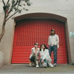 Isyana Sarasvati Instagram - Selesai sudah residensi singkat Inyo, hosted by @rarasekar & @benlaksana 😭🌹🌱🥳😢 Selalu benci karena setiap pertemuan pasti ada perpisahan. Nanti aku balik lagi ya lebih lama supaya bisa semakin banyak belajar berkehidupan dan mengalami dunia. Terima kasih atas jamuan dan bekal-bekal kehidupanna, love you guys piu!🤍😭🌍🍅 #sambilnangisdipesawat fak kt gua teh Wellington, New Zealand