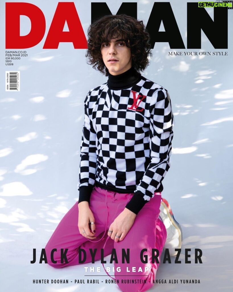 Jack Dylan Grazer Instagram - The story-teller @daman_magazine @mitchellmccormack @mrmontyjackson from @aframe_agency @dylanmichaelhair @louisvuitton @platformprteam hi