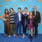 Jack Griffo Instagram - I’m so grateful for The Thundermans. I don’t know where I’d be without my family. Thanks for keeping our little show in your living rooms for over a decade. 2 days until The Thundermans Return 🩵⚡️