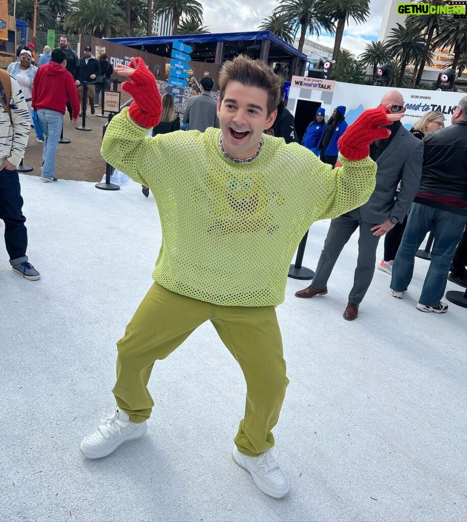 Jack Griffo Instagram - Do you feel it Mr. Crabs?? Watch the Super Bowl tomorrow ON NICK!!! ⚡️🧡💚