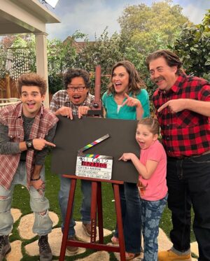 Jack Griffo Instagram - Dreams coming true on Erin & Aaron🦄💜 Such a wonderful show and talented cast! Thanks for having me, see you next week! 🎬