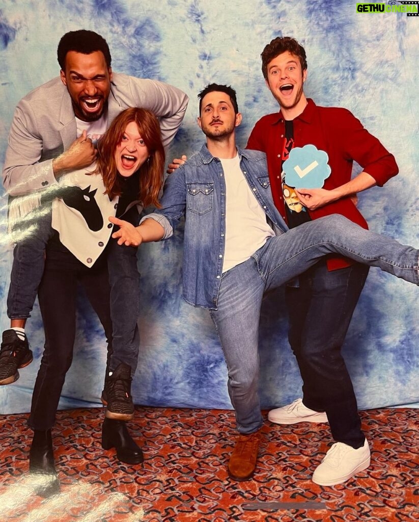Jack Quaid Instagram - 💥Thank you so much, VoughtCon!!! What an incredible weekend with the kindest, most amazing fans on the planet. Shout out to @starfuryevents for bringing us out! We’ll be back!!! #Voughtcon #theboys