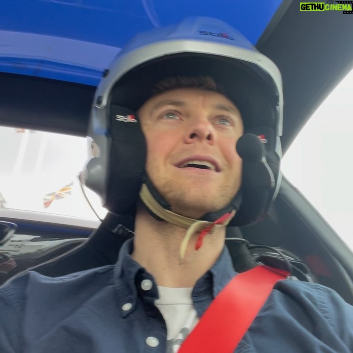 Jack Quaid Instagram - 🏎️Big thanks to my British Dad @simonpegg for taking me out to drive fast things that go vroom-vroom while I’m in town. @goodwoodrrc Goodwood Motor Circuit