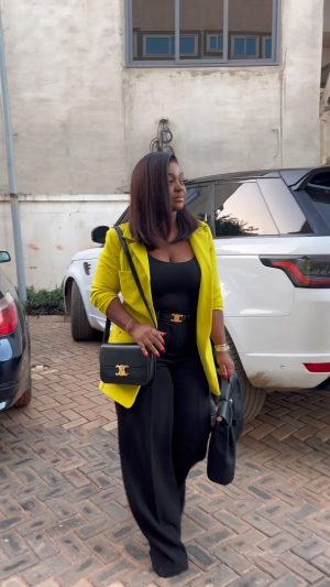 Jackie Appiah Instagram - Boss babe vibes, unstoppable energy. 💪✨
Styled by @bveystyling 
Blazer @vivaboutiquegh 
Makeup @cheeks_nbrows 
Hair styled by @pndstyles