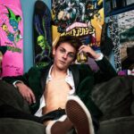 Jacob Bertrand Instagram - “Dude put on your skis and get on the couch, but like.. in your underwear.. lol” - Donnie My Room