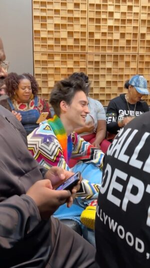 Jacob Collier Instagram - “WITNESS ME” with @kirkfranklin @shawnmendes @stormzy OUT NOW!!!!!