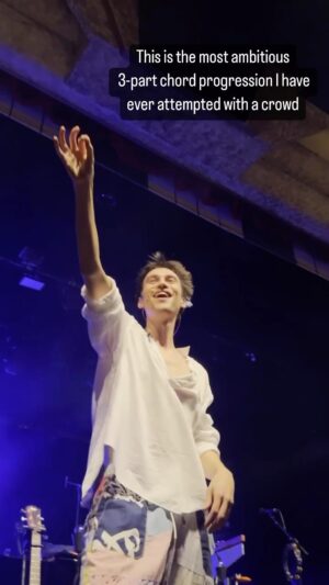 Jacob Collier Instagram - White Christmas with the Audience Choir in Brisbane ☃️