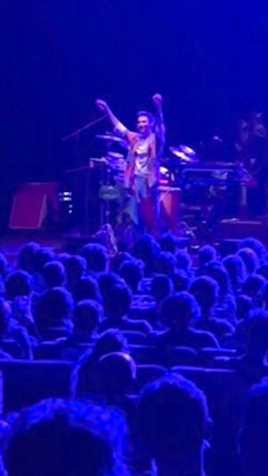 Jacob Collier Instagram - AUDIENCE CHOIR GOES CHROMATIC! When in Rome ♥️