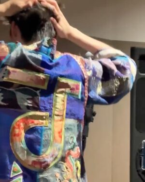 Jacob Collier Instagram - + ∞
