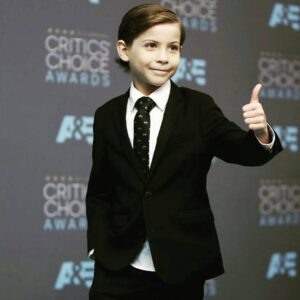 Jacob Tremblay Instagram - @CriticsChoice Awards Thank you for honoring @WonderTheMovie with 3 nominations! I can't wait to come & party with you! CONGRATS TEAM WONDER! 💙 #tb