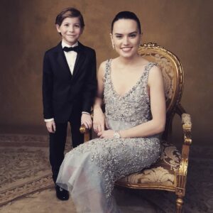 Jacob Tremblay Instagram - Met #Rey, she is awesome, but @daisyridley is even cooler! #oscars #roomthemovie #starwars