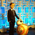 Jacob Tremblay Instagram - My favorite celebrity encounter!! #criticschoice #bb8 #starwars