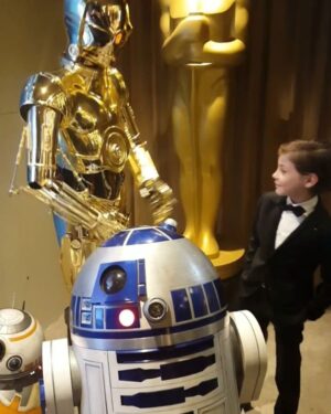 Jacob Tremblay Instagram - Throw back to hanging out backstage at the #OSCARS with #C3PO, #R2D2, & #BB8...nbd. 🤯 Good luck to all the nominees tonight! ❤ #favoriteOSCARSmoment  #OSCARS2016