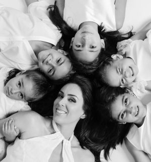 Jacqueline Bracamontes Instagram - Girl power!!! 💜💜💜💜💜 #8M