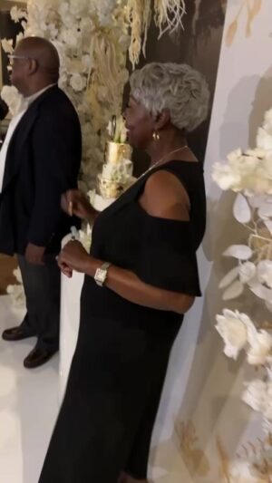 Jadakiss Instagram - my moms 70th  celebration 🎉 ❤️🫶🏾