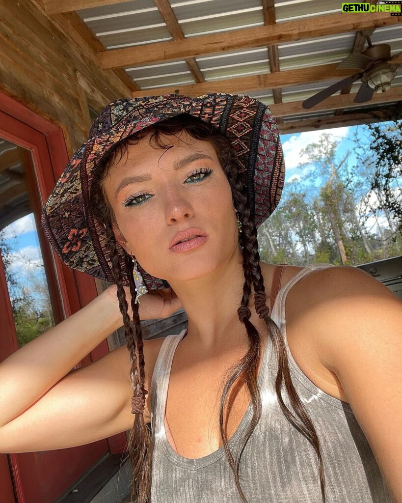 Jade Chynoweth Instagram - 🦋