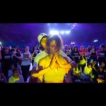 Jade Chynoweth Instagram - Just trying to keep up with the ninja dance goat himself… Man Sean, your classes are beyond amazing…musicality, intention, movement, and creativity are all A-freaking-1. You already know how much I value our friendship over the years, so beyond happy and honored I got to share the floor with you. Thanks for making me look good😝🙏🏼 🧠: @seanlew 🎤: @flume 🎫: @urbandance.united 👟: Jade X @fuego.dance