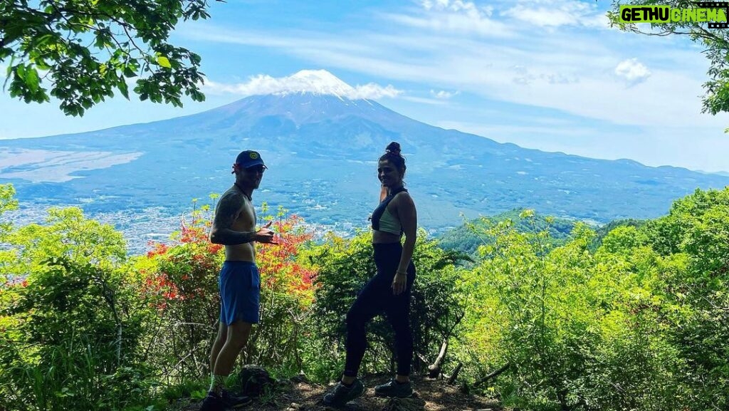 Jade Chynoweth Instagram - Fuji 🗻 Hiked about 6 miles just to get this magical view…sore but worth it🙏🏼 @jagerchynoweth2 hiking partner for life . Fuji Mountain, Japan