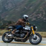Jaime Camil Instagram - I’ve been riding bikes since I was 5, thank you @victoryjon for capturing these moments 🤩😎 I’m enjoying my @officialtriumph @triumphamerica way too much! It was customized by @british_customs 🏍️🖤 I’m wearing the @georgeesquivel “JC Moto Boots”, @bikeshedmotoco blue jeans, @highway21apparel gloves, @merlamoto riding shirt, @klim airbag vest, @bmwmotorrad evo system 7 helmet and the amazing @senabluetooth 50c mesh comm system + camera. It still has the @gentlemansride side plates 😉