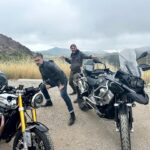 Jaime Camil Instagram - If you ask me for an “action pic” I’ll give you an “action pic” 😎😝 / Si me piden una “foto de acción” les voy a dar una “foto de acción” 😎😝 #malibu #malibucanyons @officialtriumph @triumphamerica @pelonelterrible #thruxton #thruxtonrs #thruxtonchrome